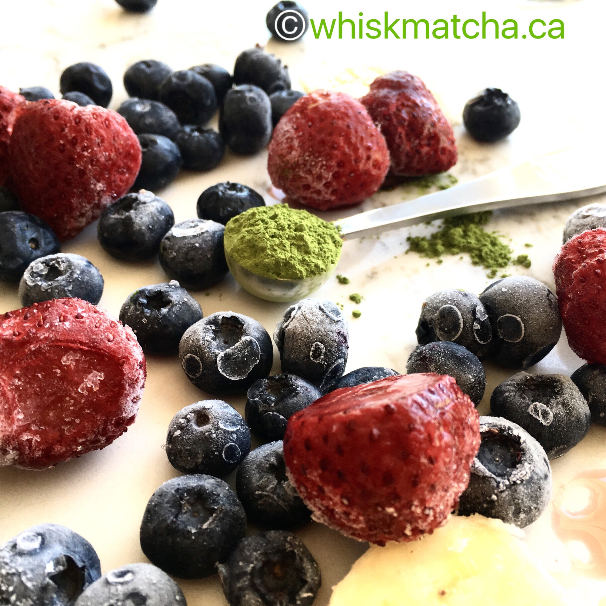 Berries Matcha Smoothie - Recipe