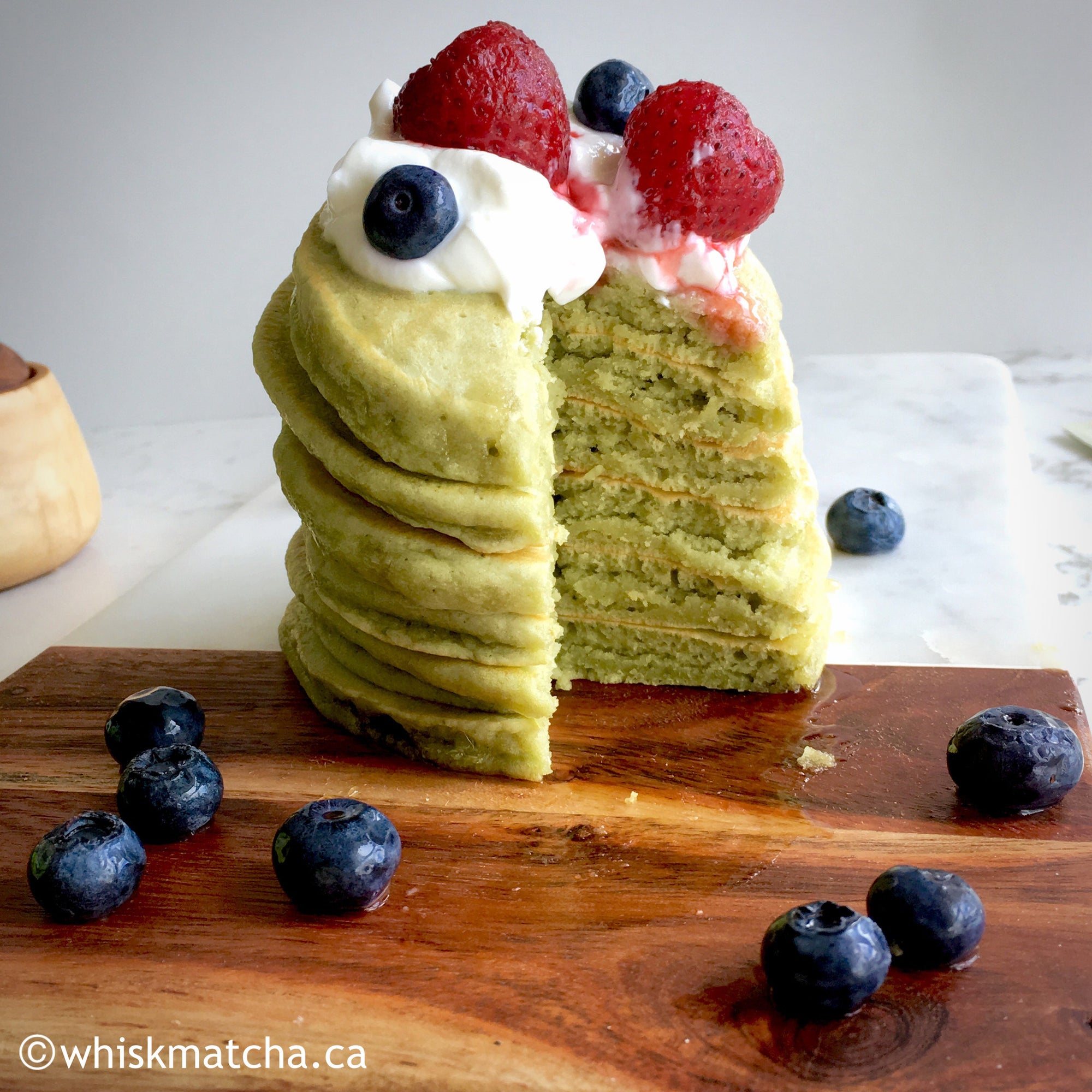 Fluffy Matcha Pancake